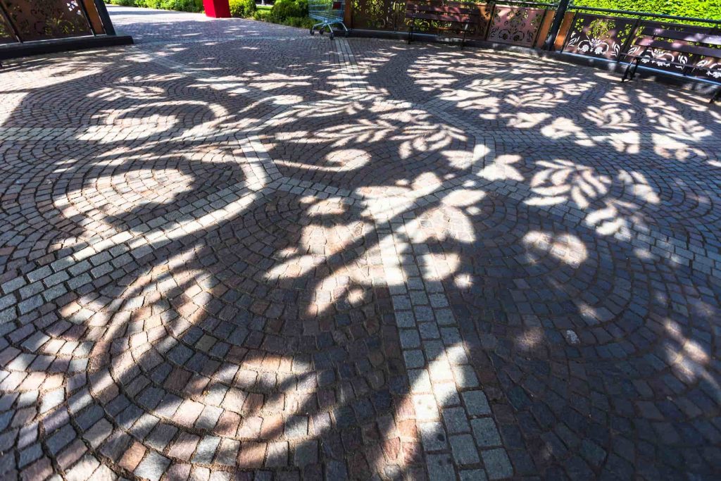 Top 10 Summer Hardscape Upgrades to Transform Your Backyard in 2025